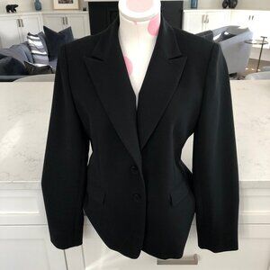 Jones New York Essentials Notch Collar 2 Button Blazer Blk Sz 10P no fabric tag